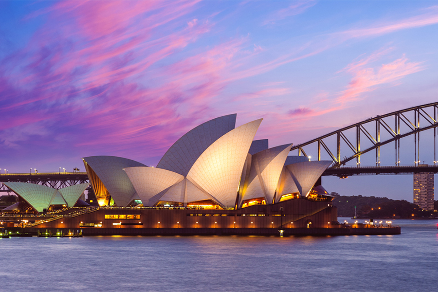 جادوی-نورپردازی-خانه-اپرای-سیدنی-در-فستیوال-Vivid